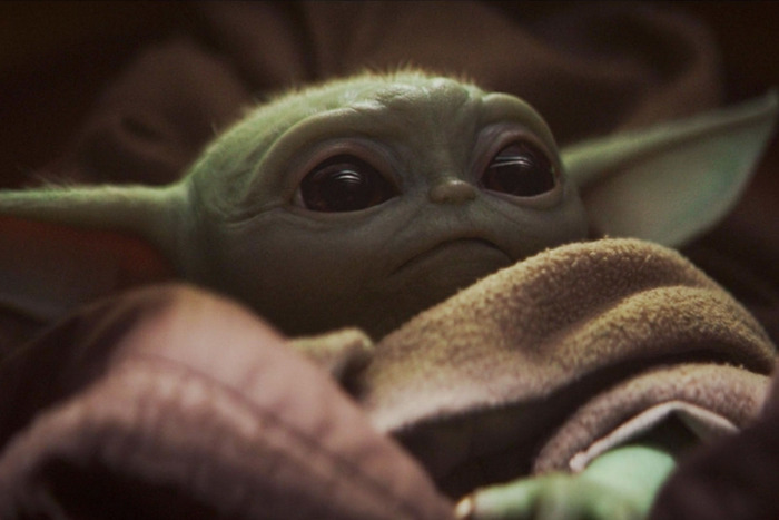 14-the-mandalorian-baby-yoda.w700.h467.jpg