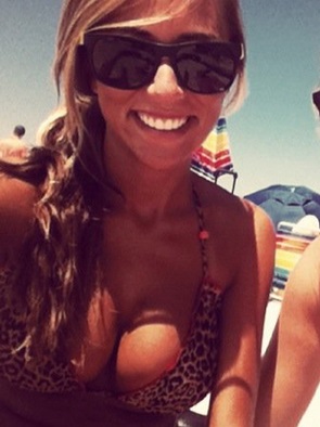 blake-bortles-girlfriend-lindsey-duke-bikini.jpg