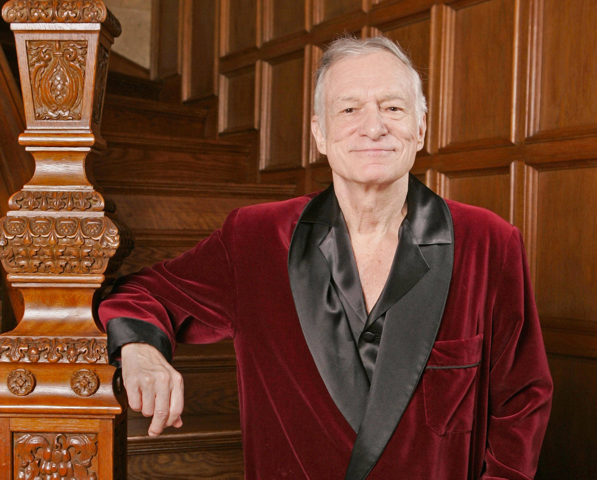 hugh-hefner-will-seine-villa.jpg