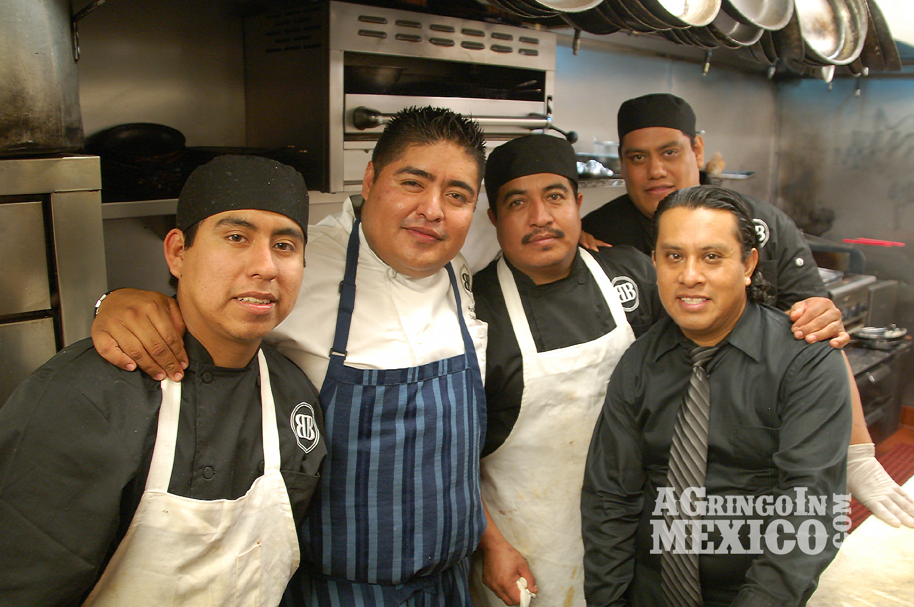 berninis-kitchen-staff.jpg