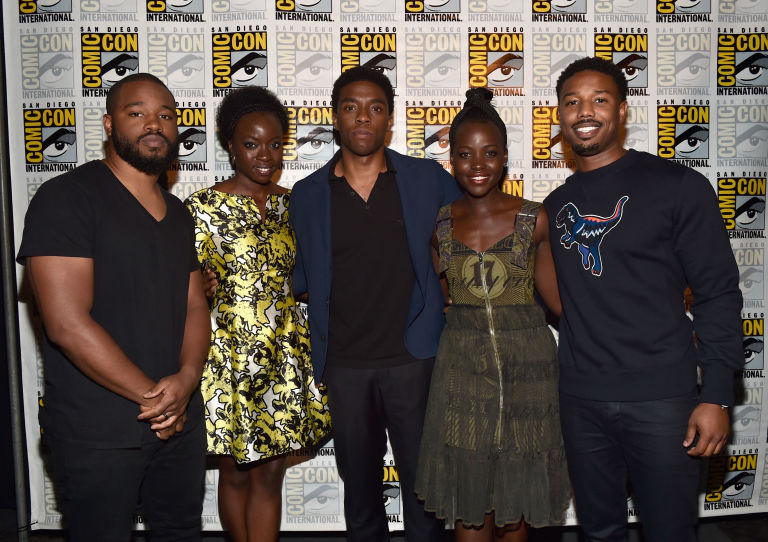 gallery-1469787259-black-panther-cast-and-director-comic-con.jpg