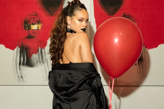 27-rihanna-anti.w529.h352.jpg