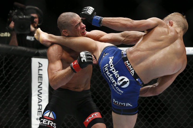 078_TJ_Dillashaw_vs_Renan_Barao.0_standard_730.0.jpg