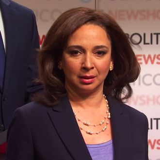 d6d5bc577974018c17ffcd49bde5fb3c2e-maya-rudolph-kamala-harris-snl.rsquare.w330.jpg