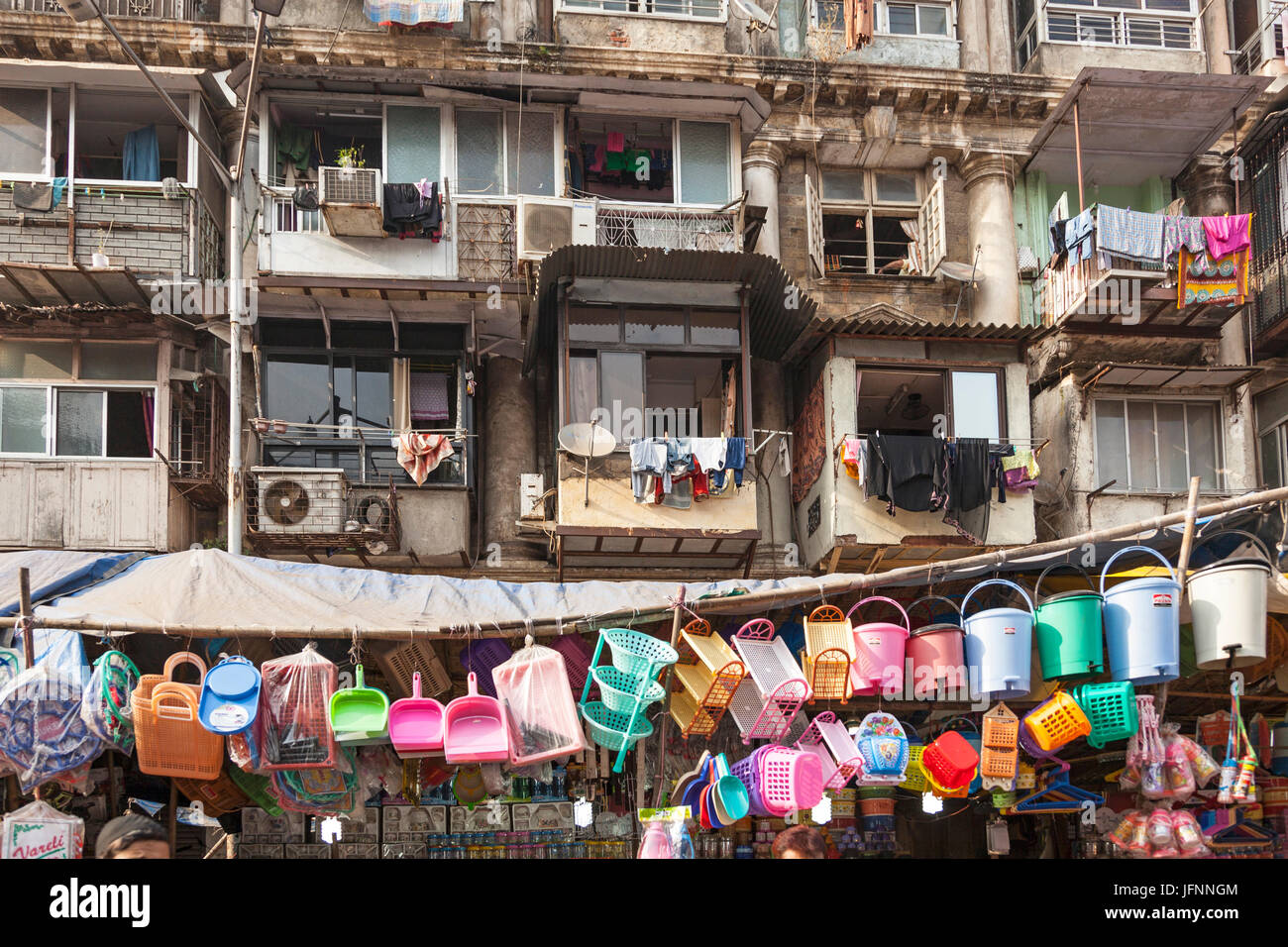 apartment-building-in-mumbai-india-JFNNGM.jpg