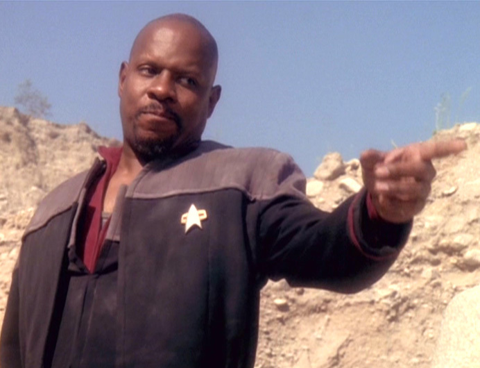 Benjamin-Sisko-benjamin-sisko-13605659-692-530.jpg