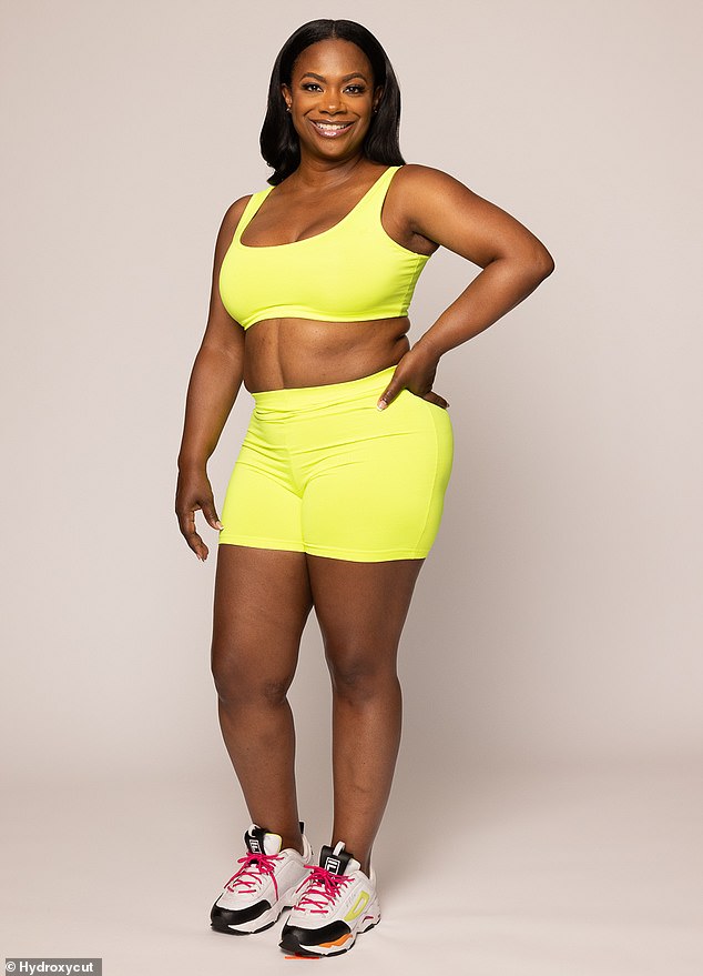 86603513-13568375-Kandi_Burruss_shows_off_her_weight_gain_after_packing_on_20lbs_a-m-52_1719430473336.jpg