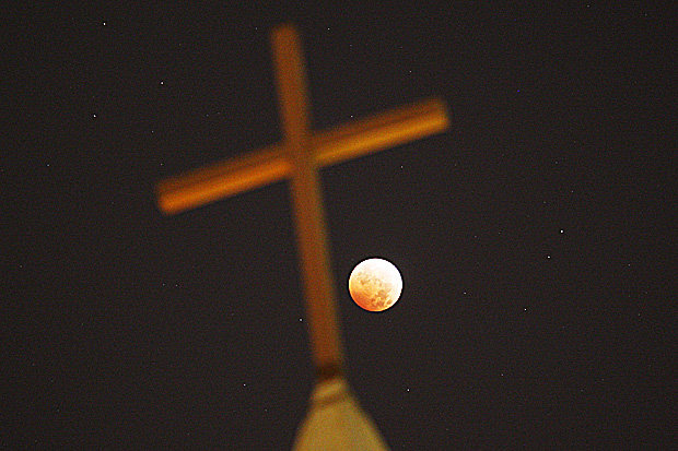 blood-moon-676277.jpg