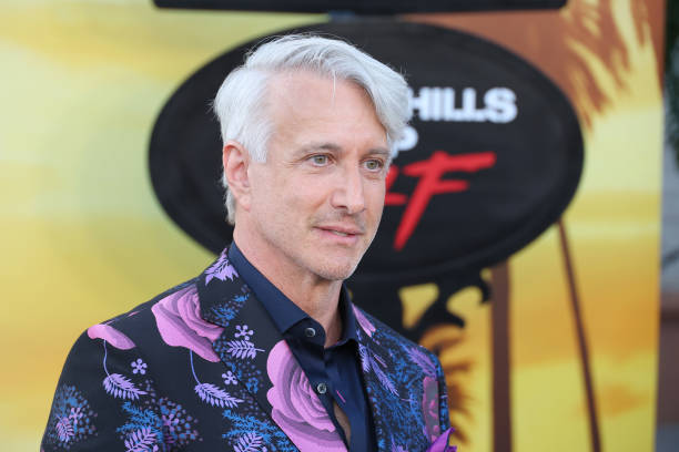 beverly-hills-california-bronson-pinchot-attends-los-angeles-premiere-of-netflixs-beverly.jpg