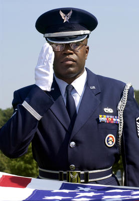 salute-140848-277-400.jpg