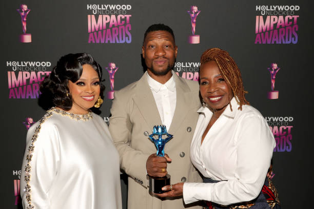 beverly-hills-california-karen-clark-sheard-jonathan-majors-and-iyanla-vanzant-attend-the-4th.jpg