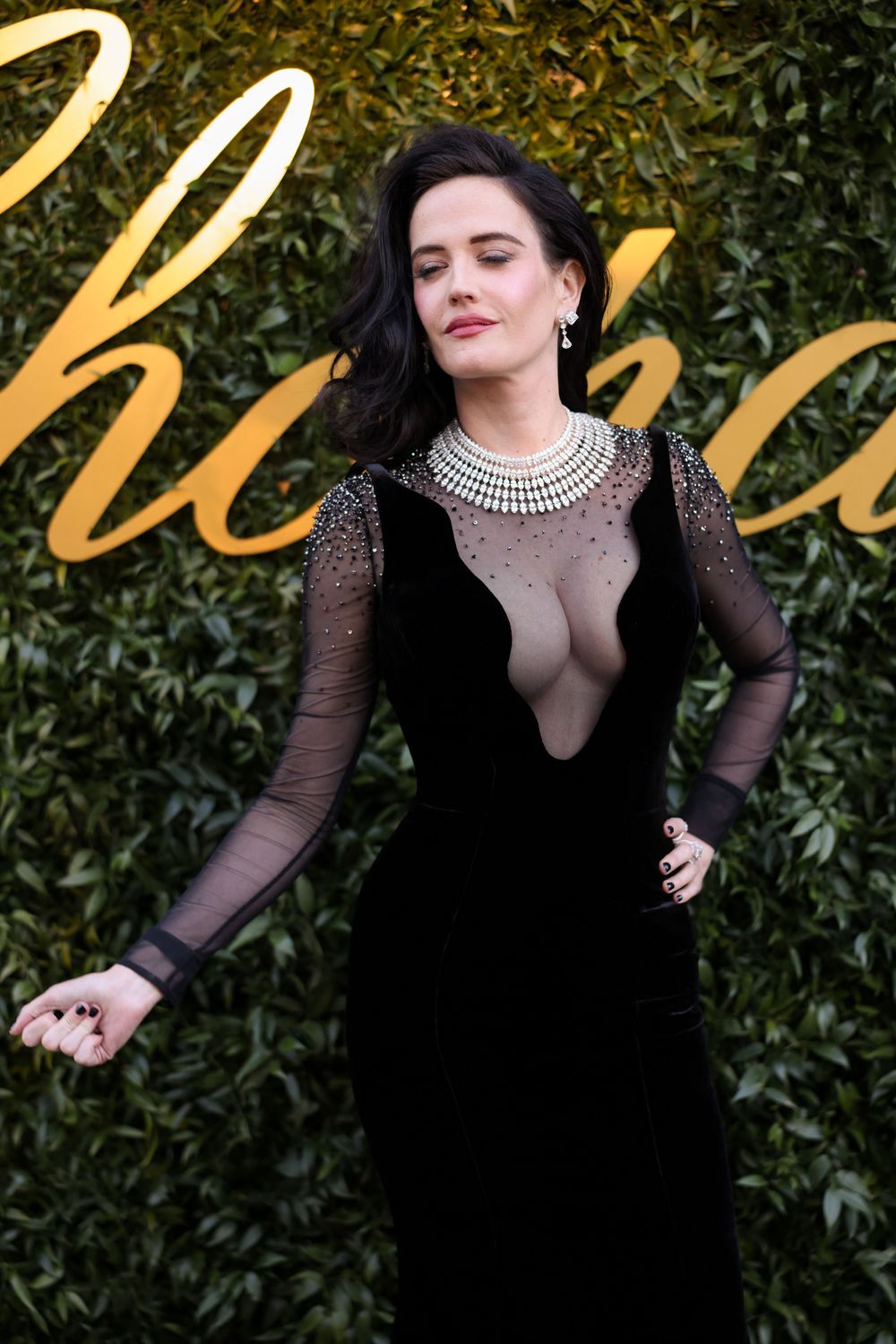 EvaGreenCleavage2024Cannes3.jpg