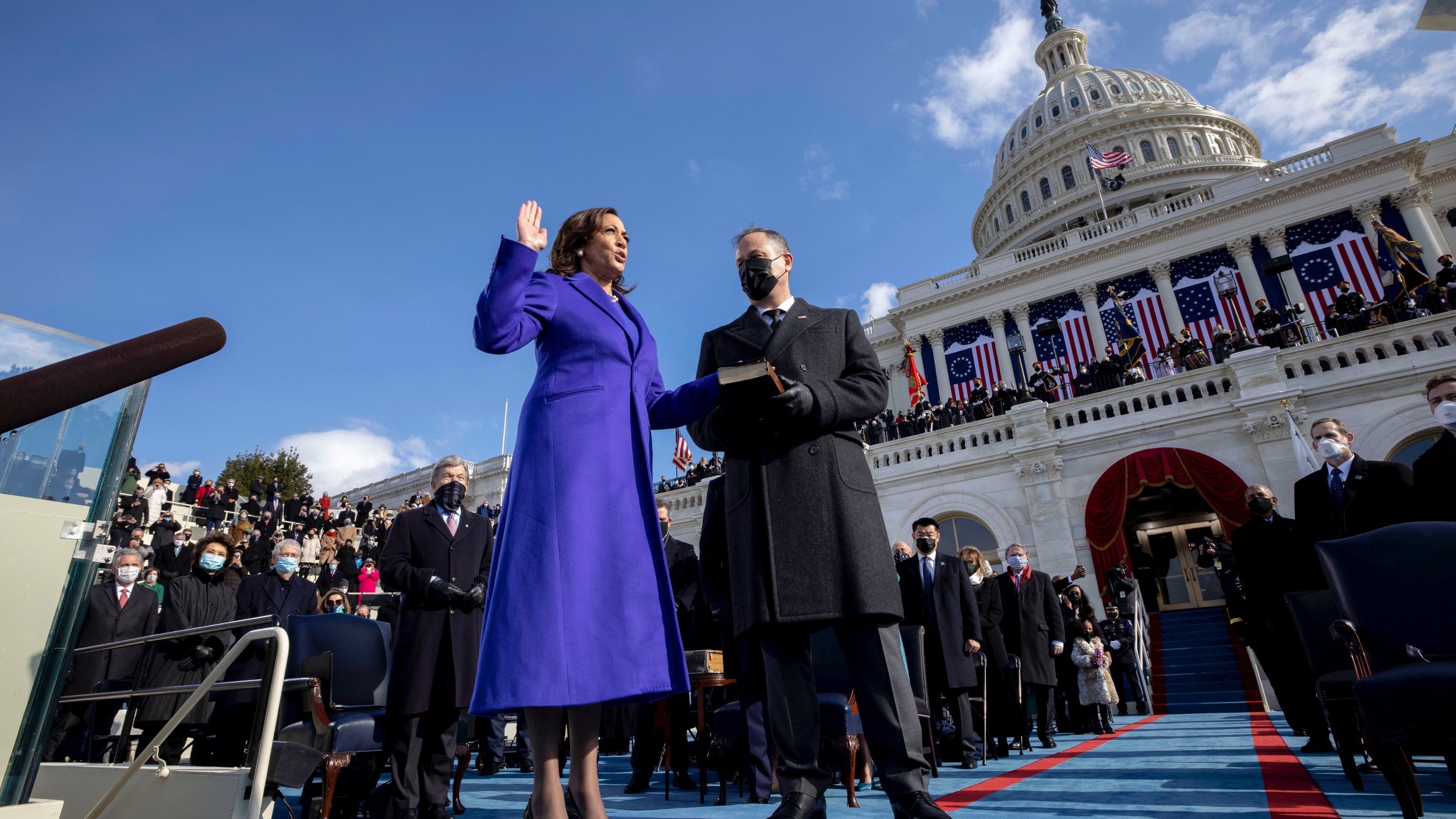 kamala-harris-taking-oath-for-vice-presidency-2c0eea.jpg