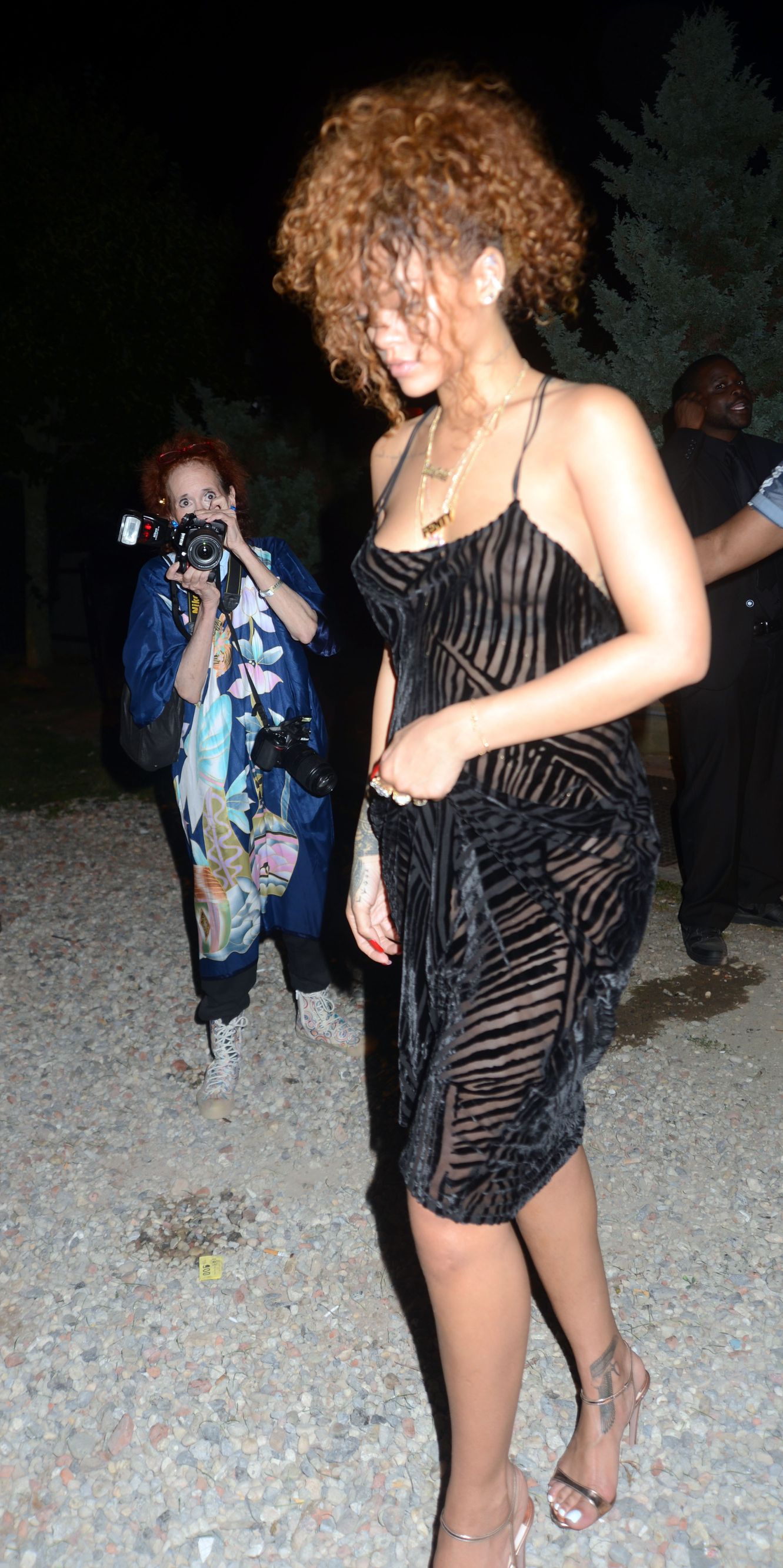 Rihanna-See-Through-42.jpg