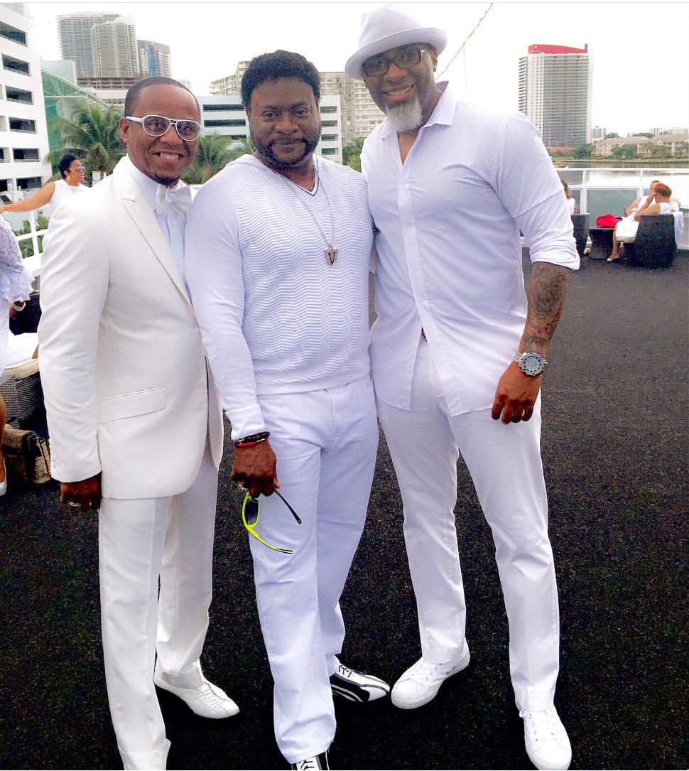 Eddie-Long-All-White-Three-Wise-Men.jpg