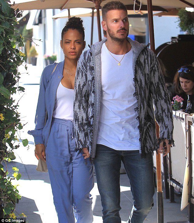 4F63588C00000578-6097779-Christina_Milian_and_boyfriend_M_Pokra_s_San_Fernando_Valley_hom-m-7_1535209739346.jpg