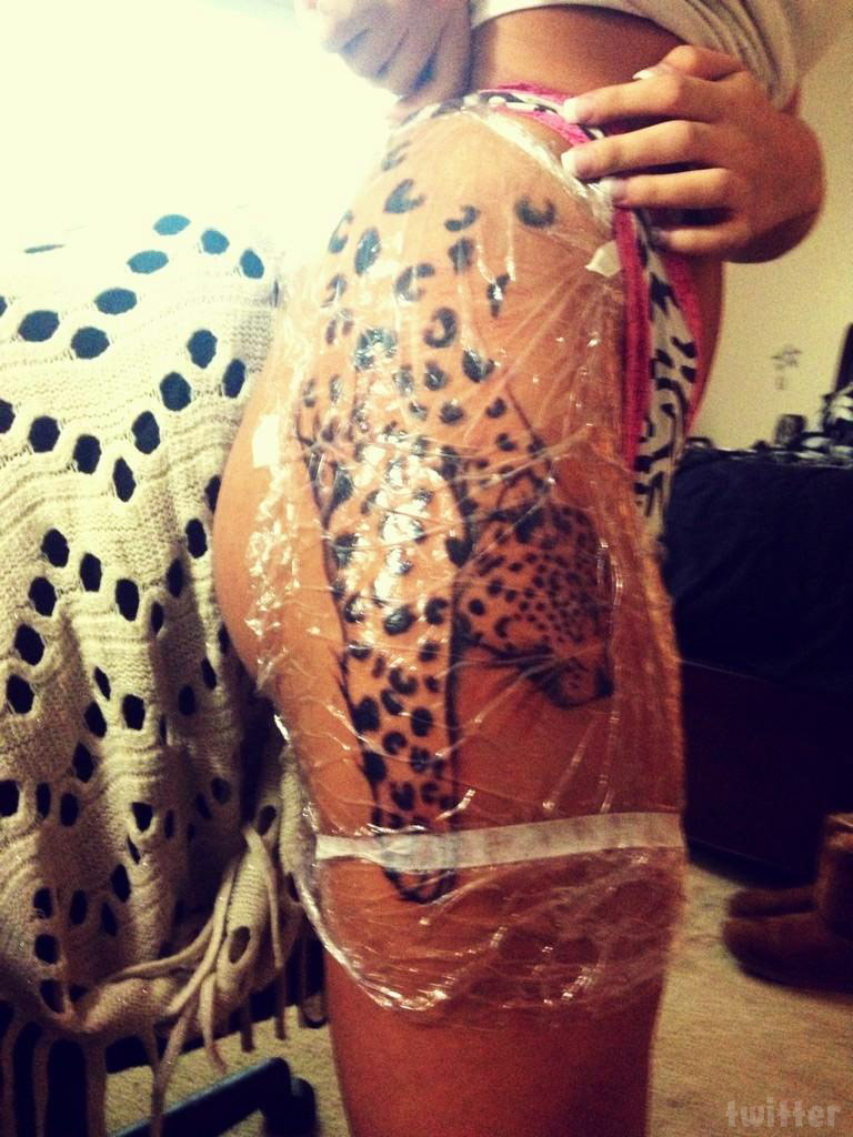 Jenelle_Evans_leopard_tattoo.jpg