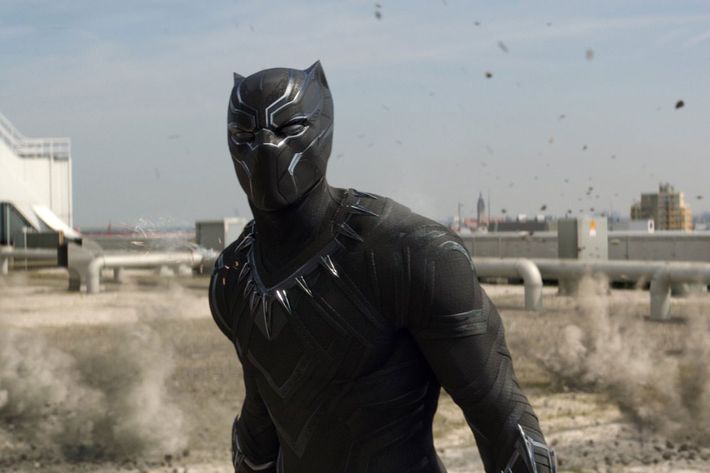 24-black-panther-captain-america-civil-war.w710.h473.jpg