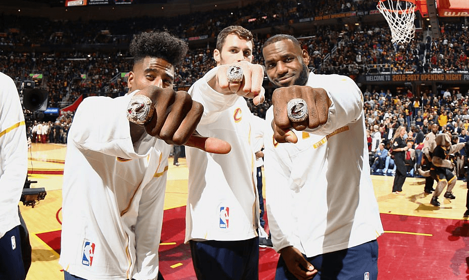 LeBron-Kevin-Love-Shumpert-Ring.png