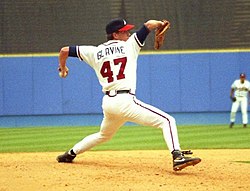 250px-Tom_Glavine_Pitching_1993.jpg