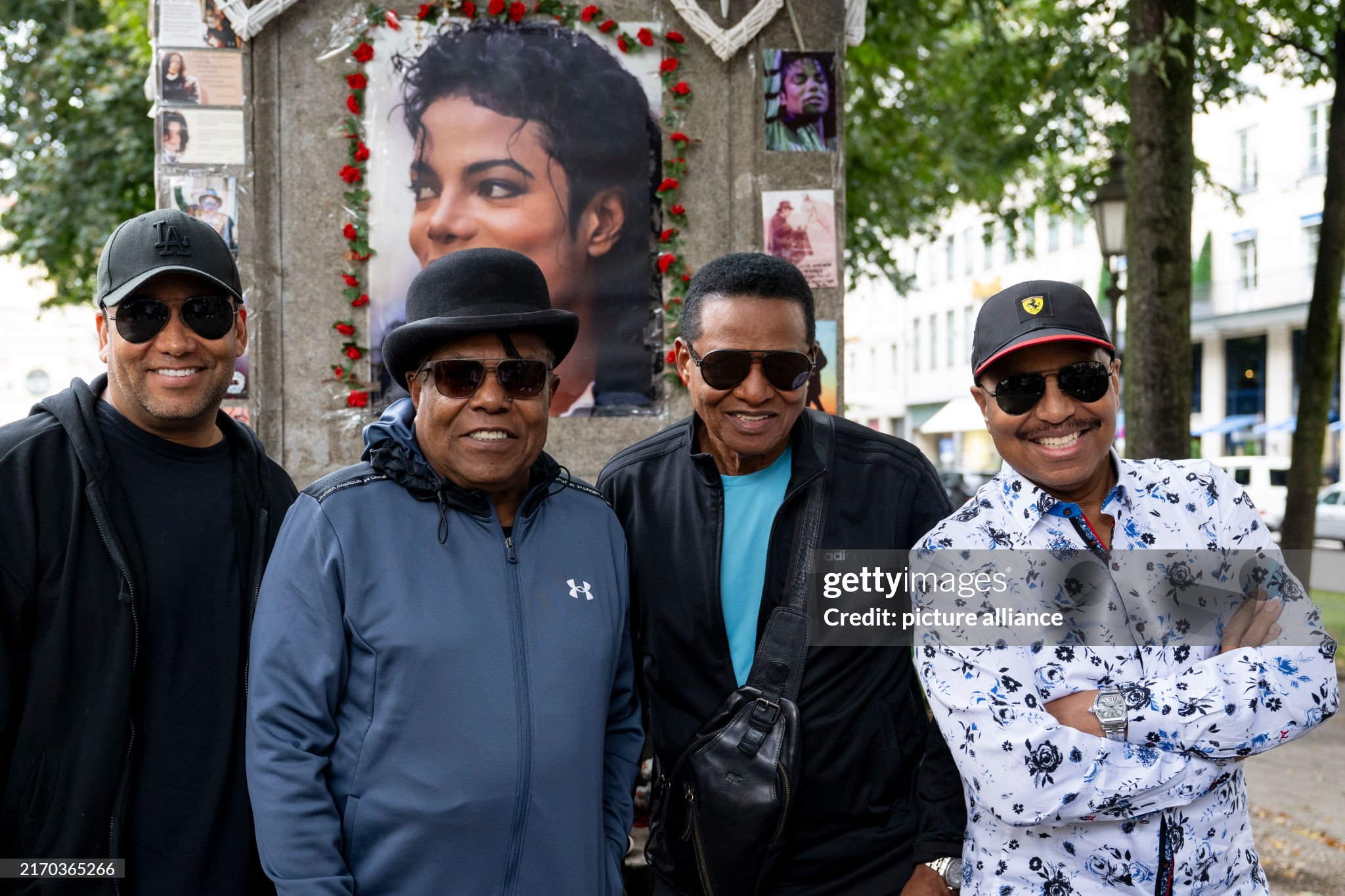 press-conference-the-jacksons.jpg