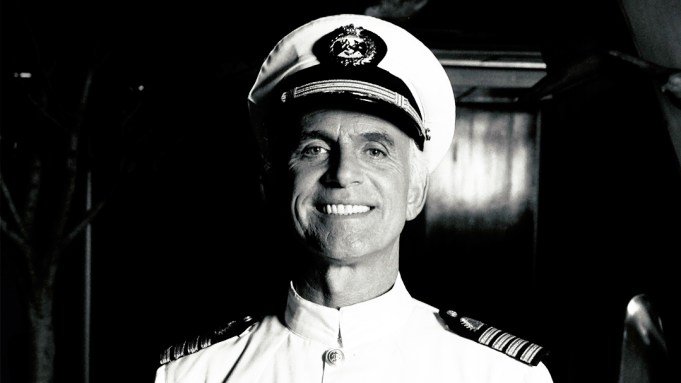 gavin-macleod-dead1.jpg