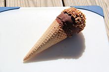 220px-Nestl%C3%A9_Drumstick_ice_cream.jpg