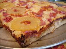 220px-Hawaiian_pizza_1.jpg