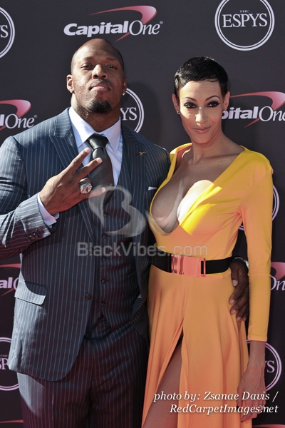 17582-terrell-suggs-candace.jpg