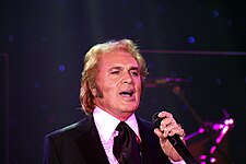 225px-Engelbert_Humperdinck.jpg