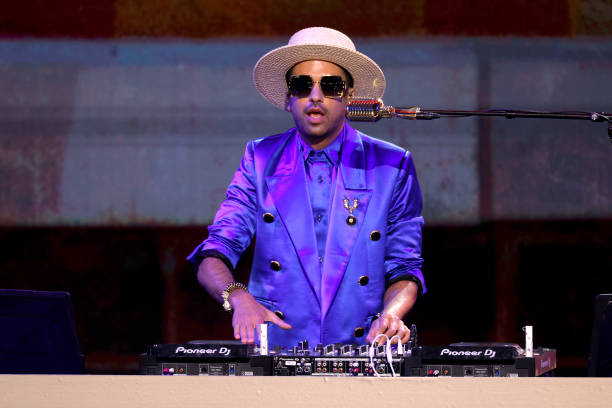 chicago-illinois-dj-cassidy-performs-during-the-second-day-of-the-democratic-national.jpg