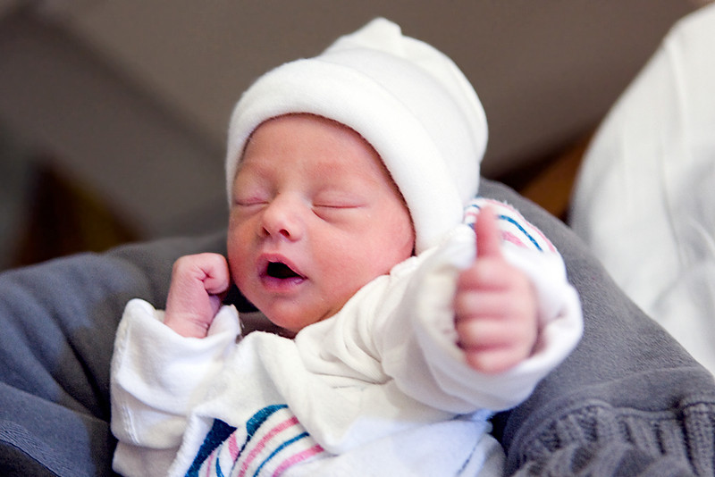 newborn1.jpg