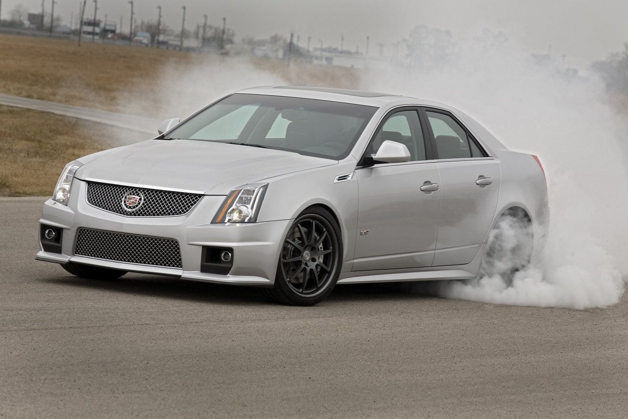 2009-cadillac-cts-v-_1280x0w.jpg