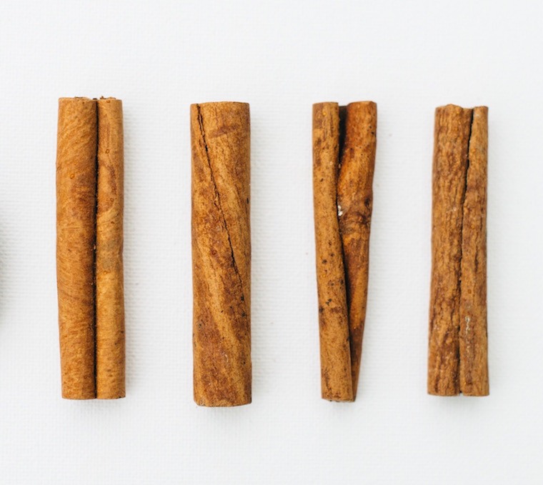 essential-oil-cinnamon.jpg