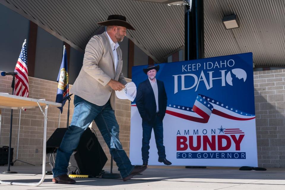 Ammon Bundy announces his candidacy for governor of Idaho during a campaign event on June 19, 2021 in Boise, Idaho. (Getty)