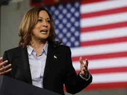 US-VOTE-POLITICS-HARRIS