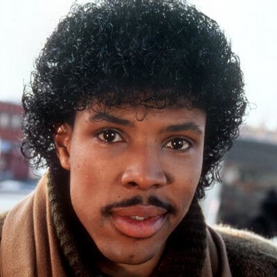 1988-eriq-lasalle-jheri-curl-bhm-450a022009_400x400.jpg