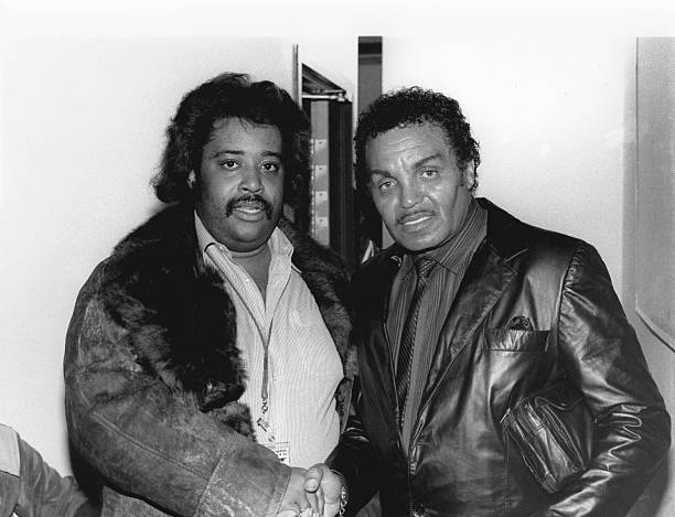 reverend-al-sharpton-and-joe-jackson-poses-for-photos-during-the-jacksons-victory-tour-pre.jpg