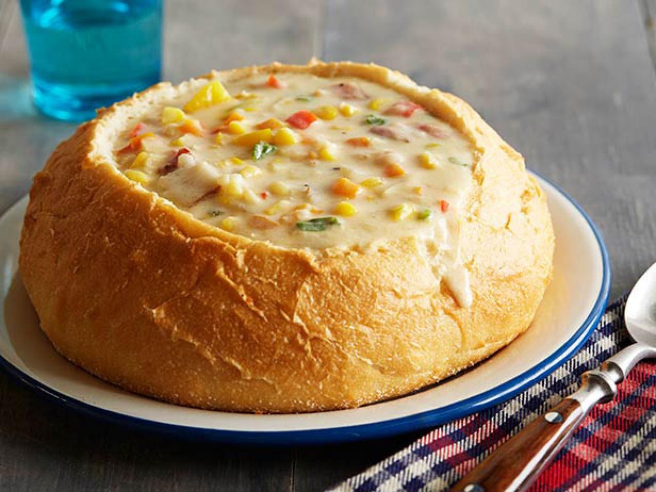 0182148_corn-and-cheese-chowder_s4x3.jpg.rend.hgtvcom.1280.960.jpeg