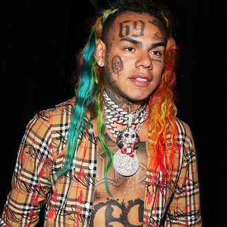 10-tekashi-6ix9ne.w330.h330.jpg