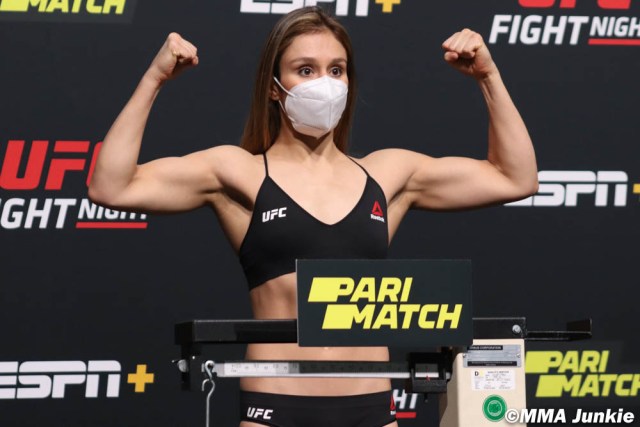 alexa-grasso-ufc-on-espn-plus-33-weigh-ins.jpg