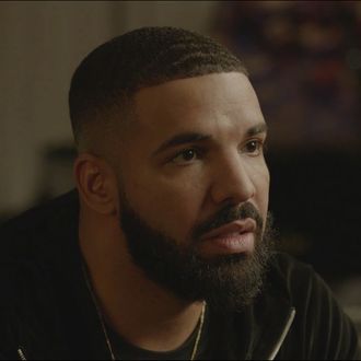 25-Drake-Interview.w330.h330.jpg