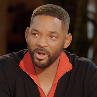 2e2a889e8073931c01afc4cb4aaa707ad2-20-Will-Smith-Red-Table-Talk.rsquare.w330.jpg