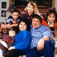 28-roseanne-cast.w190.h190.jpg