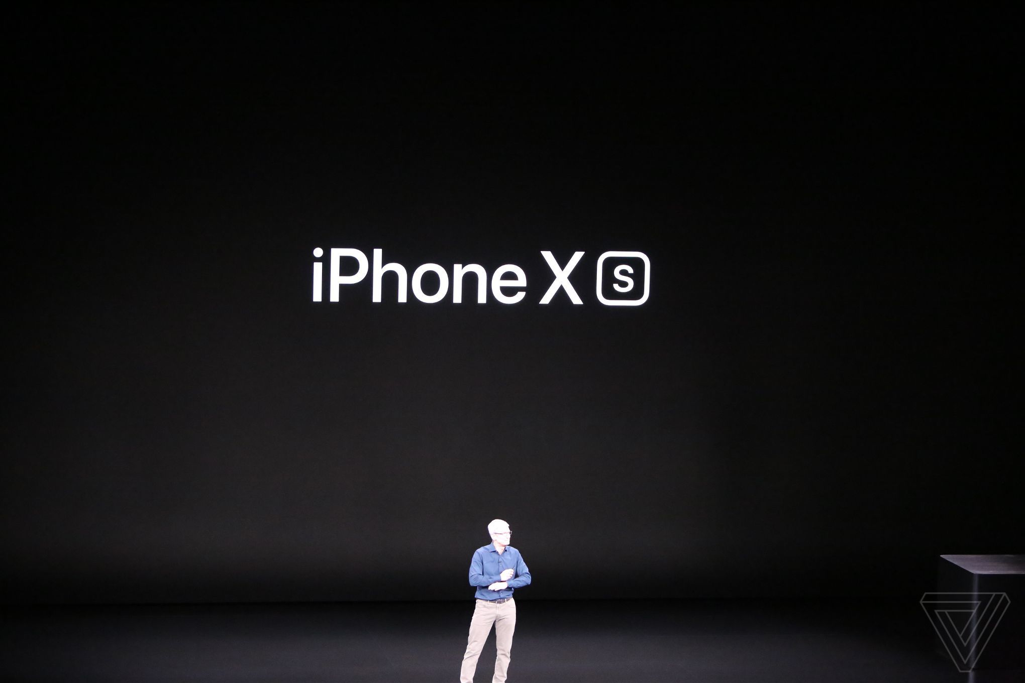 apple-iphone-2018-event-theverge-dbohn_771.JPG