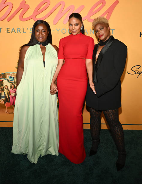 uzo-aduba-sanaa-lathan-and-aunjanue-ellis-taylor-at-the-the-supremes-at-earls-all-you-can-eat.jpg