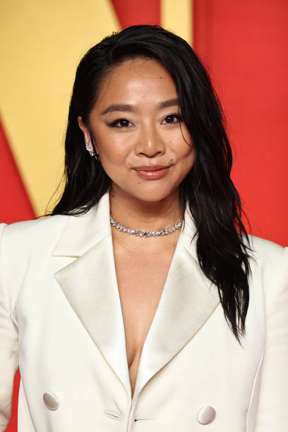 beverly-hills-california-stephanie-hsu-attends-the-2024-vanity-fair-oscar-party-hosted-by.jpg