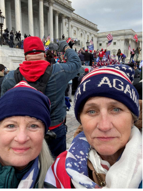 two-kansas-women-arrested-for-capitol-riot-involvement.PNG