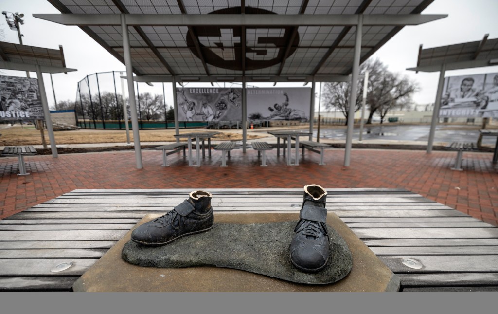 The statue was cut from its base in January, leaving only the statue's feet behind. 