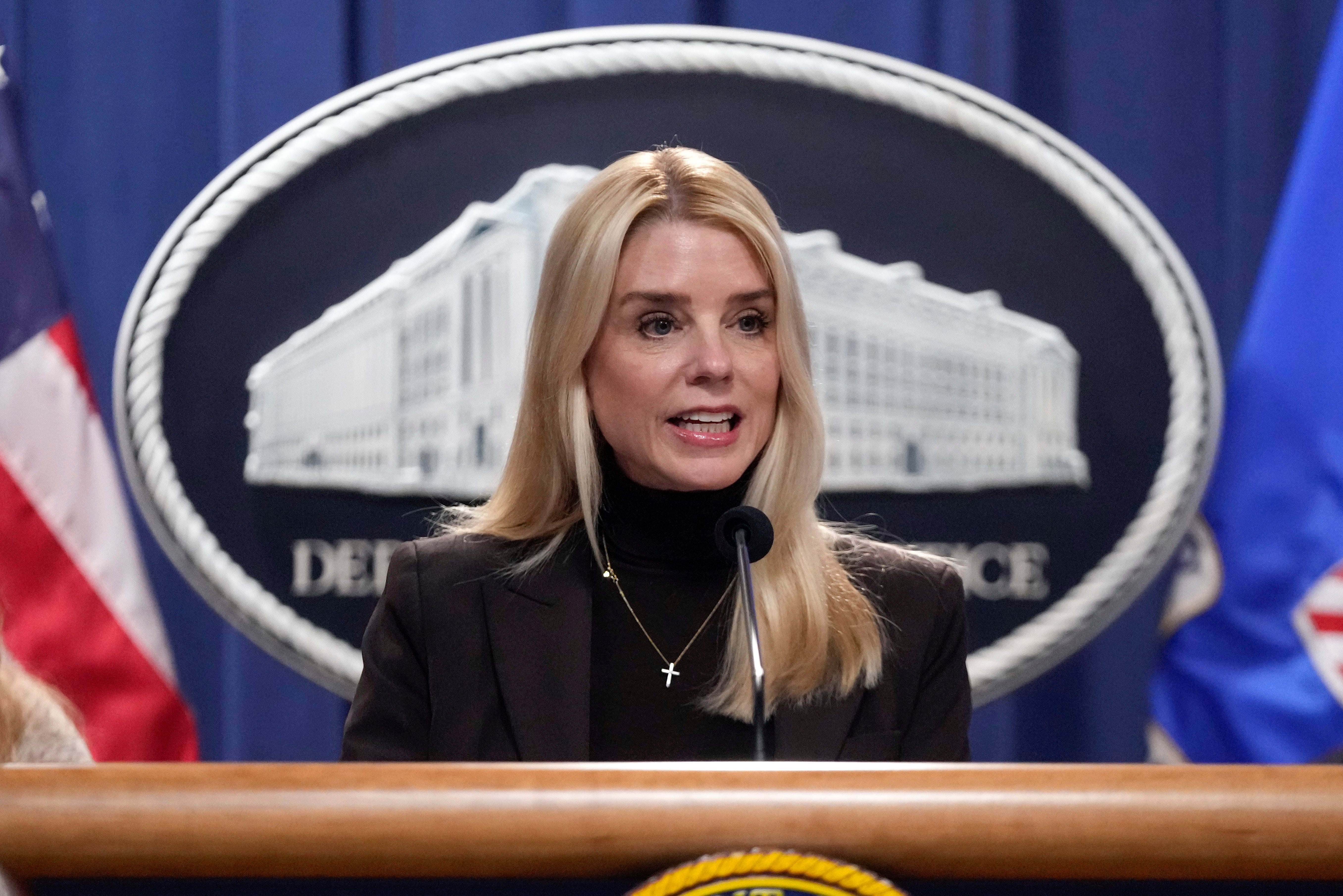 Attorney_General_Bondi_07661.jpg